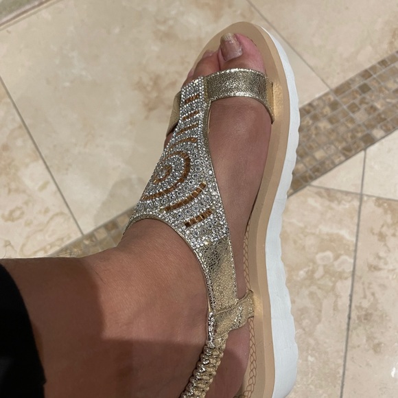 BNWT crystal embellished sandals - Picture 10 of 10